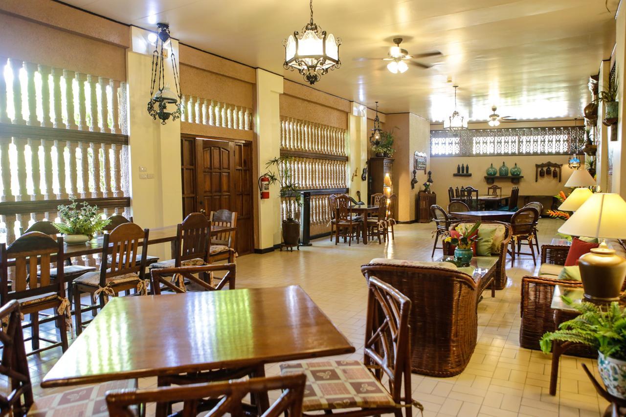 Victoria'S Haven Bed & Breakfast Dumaguete City Exterior photo