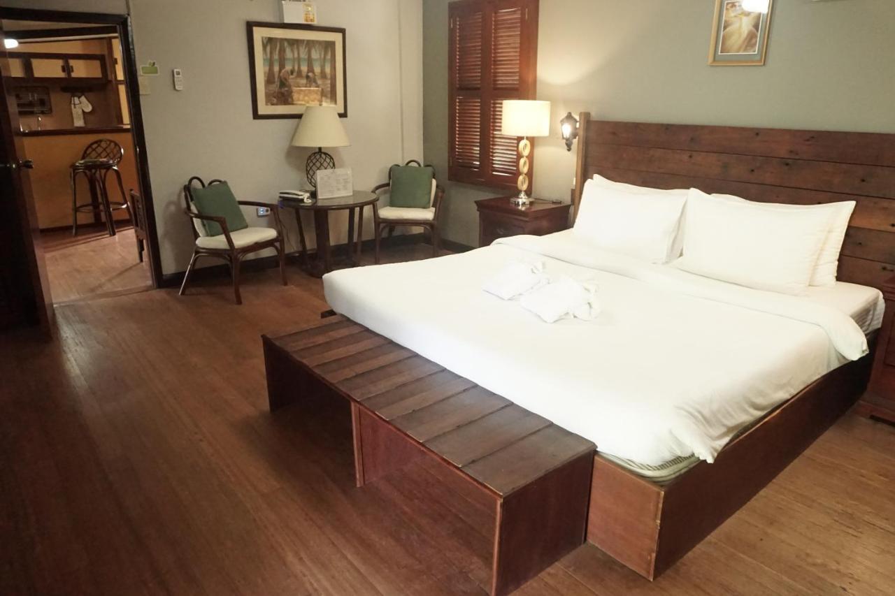Victoria'S Haven Bed & Breakfast Dumaguete City Exterior photo