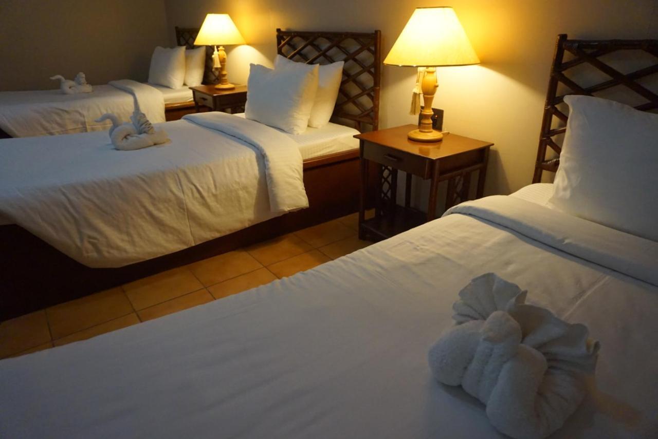 Victoria'S Haven Bed & Breakfast Dumaguete City Exterior photo